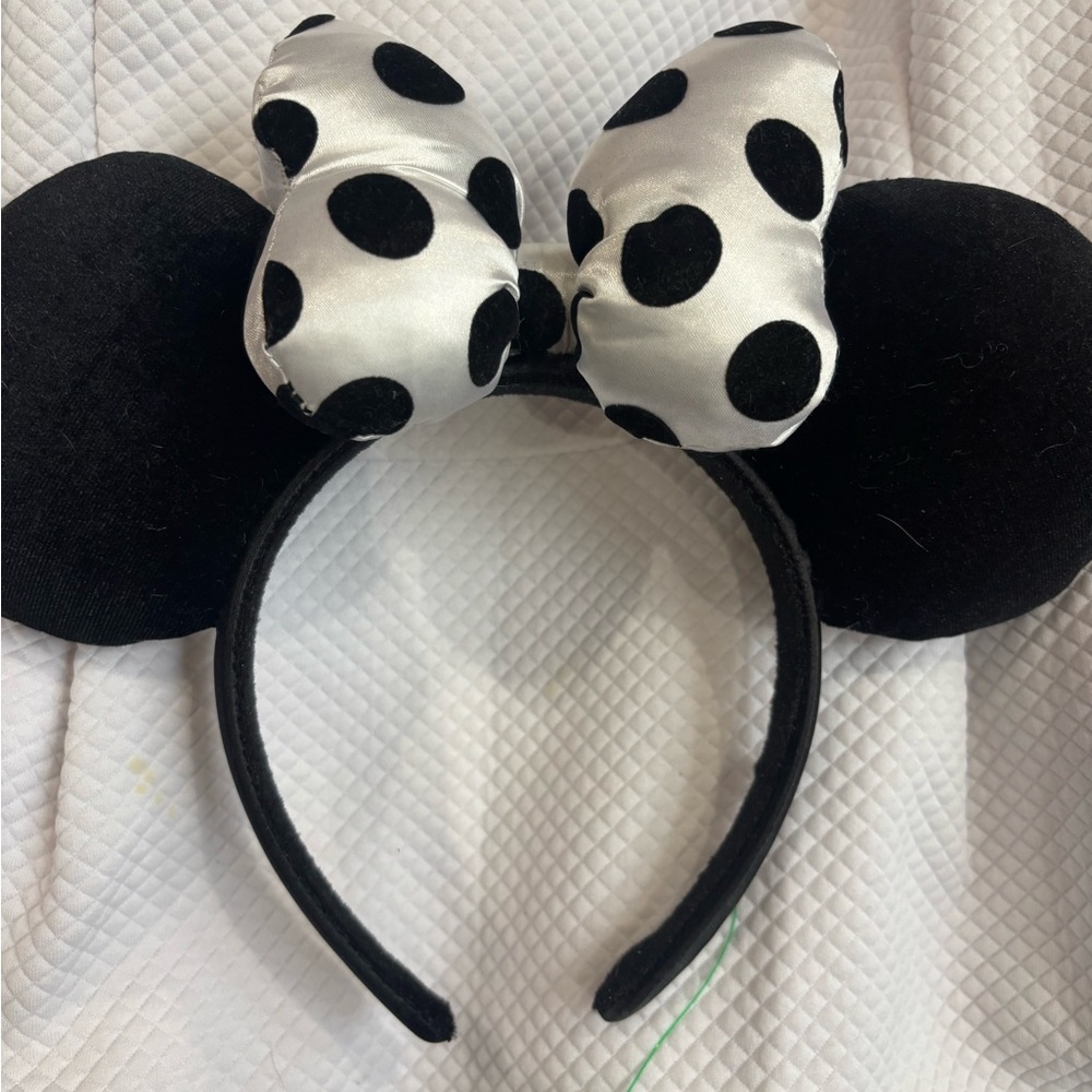 Disney Black and White Polka Dot Minnie Mouse Ears Headband
